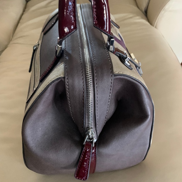 Guess Multicolore Handbag Purse - Picture 6 of 15